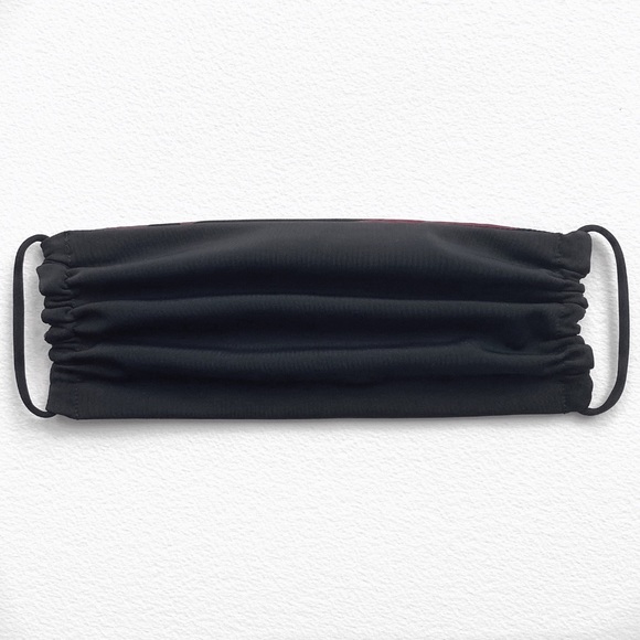 🖤 Black Satin Face Mask w/Gunmetal Chain - Picture 4 of 5